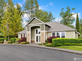 551 241st Lane SE, Sammamish WA 98074