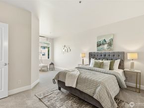 551 241st Lane SE, Sammamish WA 98074