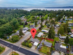 24855 16TH Avenue S, Des Moines WA 98198