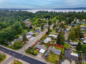 24855 16TH Avenue S, Des Moines WA 98198