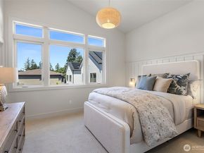 9309 132nd Avenue NE, Kirkland WA 98033