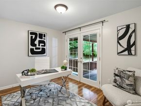 8800 Ravenna Avenue NE, Seattle WA 98115