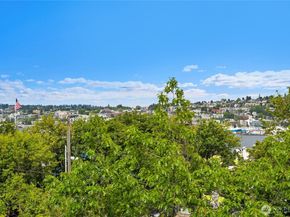 612 Prospect Street 204, Seattle WA 98109