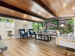 16559 SE 45th Place, Bellevue WA 98006
