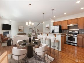 15806 14th Avenue W, Lynnwood WA 98087