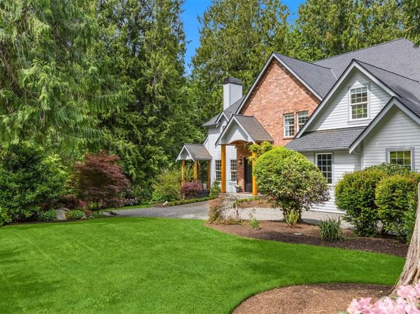 13264 Teem Loop Road NE, Bainbridge Island WA 98110