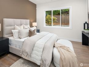 16390 NE 1st Street, Bellevue WA 98008