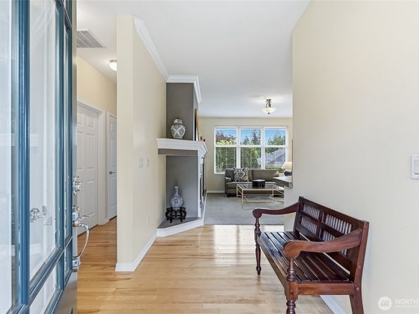 24563 NE Vine Maple Way, Redmond WA 98053