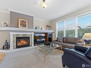 24563 NE Vine Maple Way, Redmond WA 98053