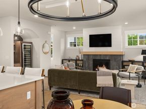 14802 NE 149th Place 20, Woodinville WA 98072