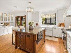 1105 Shenandoah Drive E, Seattle WA 98112