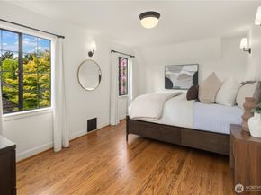1105 Shenandoah Drive E, Seattle WA 98112