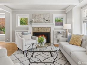 1528 1st Avenue W, Seattle WA 98119