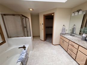 14819 SE 66th Street, Bellevue WA 98006