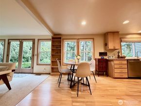 14819 SE 66th Street, Bellevue WA 98006