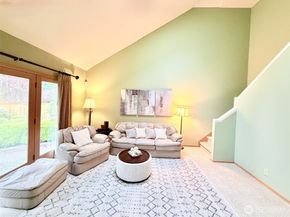 14819 SE 66th Street, Bellevue WA 98006