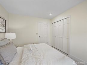 14823 164th Place NE, Woodinville WA 98072