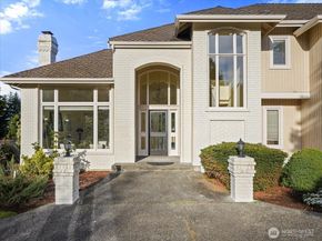 14823 164th Place NE, Woodinville WA 98072