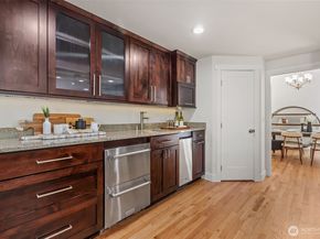 12470 NE 162nd Street, Woodinville WA 98072