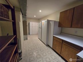 313 NE 191 Street, Shoreline WA 98155