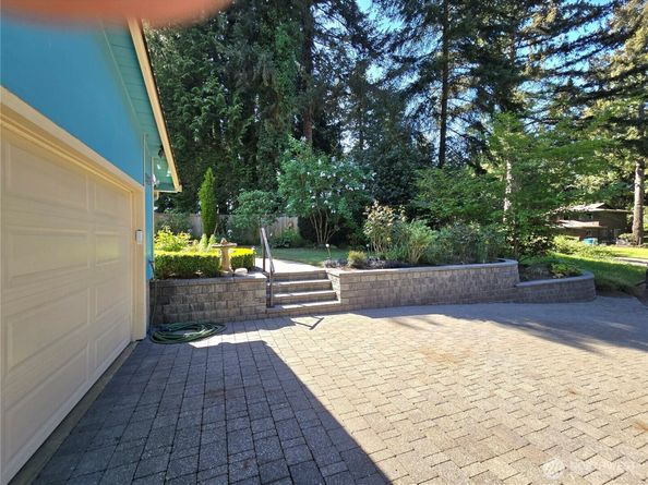 313 NE 191 Street, Shoreline WA 98155