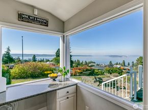 5037 33rd Avenue W, Everett WA 98203