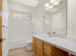 460 Ilwaco Avenue NE, Renton WA 98059