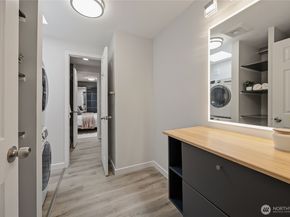 6356 138th Avenue NE 213, Redmond WA 98052