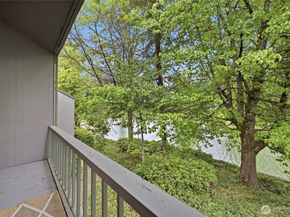 6356 138th Avenue NE 213, Redmond WA 98052
