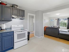 805 Roosevelt Avenue, Bremerton WA 98337
