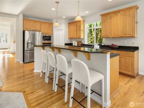 2496 33rd Avenue NE, Issaquah WA 98029