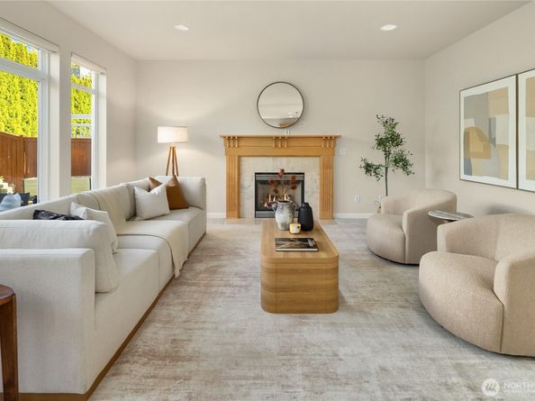 2496 33rd Avenue NE, Issaquah WA 98029