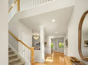 2496 33rd Avenue NE, Issaquah WA 98029