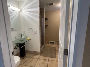 7756 14th Avenue SW, Seattle WA 98106