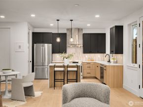 13806 84th Lane NE, Kirkland WA 98034