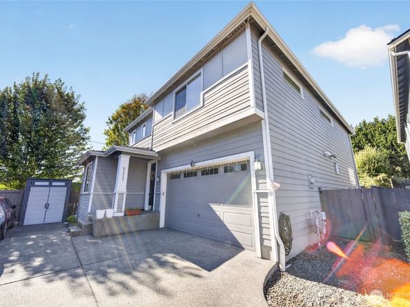 37217 29th Avenue S, Federal Way WA 98003