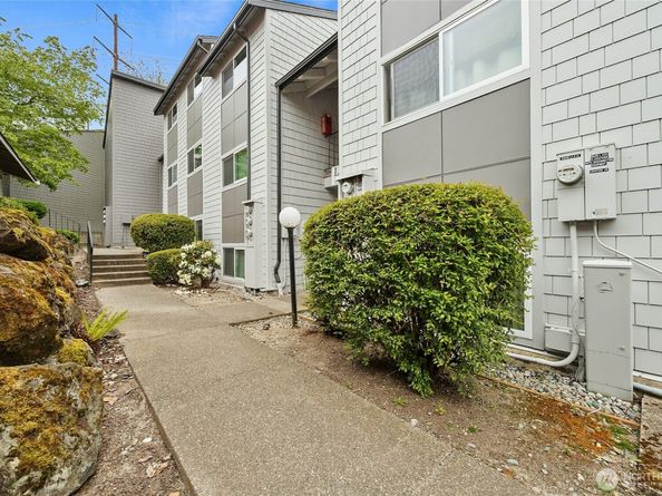 2020 Grant Avenue S L104, Renton WA 98055