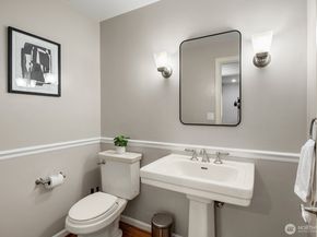 6308 110th Avenue NE, Kirkland WA 98033
