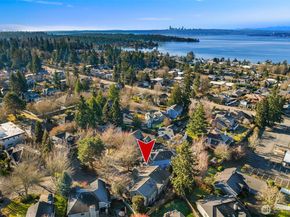 6308 110th Avenue NE, Kirkland WA 98033