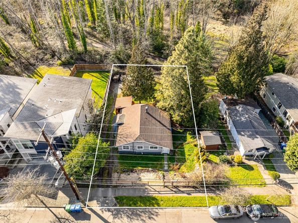 4549 26th Avenue SW, Seattle WA 98106