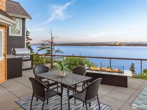 1126 33rd Avenue S, Seattle WA 98144