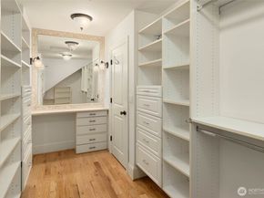1126 33rd Avenue S, Seattle WA 98144
