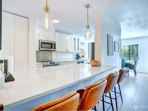 4545 Sand Point Way NE 302, Seattle WA 98105