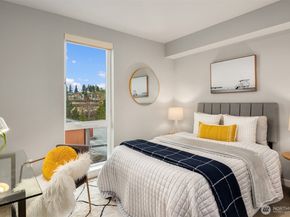 1085 103rd Avenue NE 328, Bellevue WA 98004