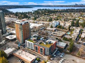1085 103rd Avenue NE 328, Bellevue WA 98004