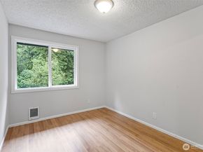 17720 199th Place NE, Woodinville WA 98077