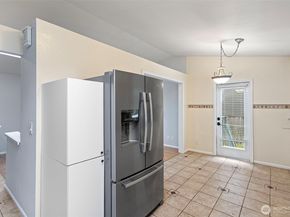 17720 199th Place NE, Woodinville WA 98077
