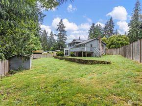 17720 199th Place NE, Woodinville WA 98077