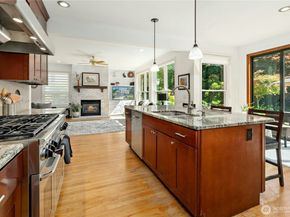 7725 235th Place NE, Redmond WA 98053