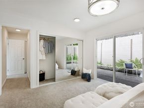 10960 39th Avenue SW, Seattle WA 98146